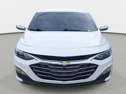 Used 2023 Chevrolet Malibu LT FWD image 2