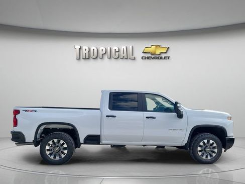 New 2026 Chevrolet Silverado 2500 Custom w/ Custom Value Package AWD/4WD image 6