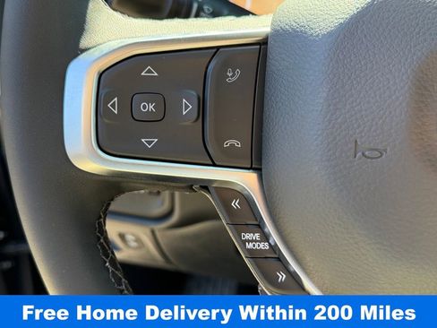 New 2026 RAM 1500 4x4 Crew Cab image 18