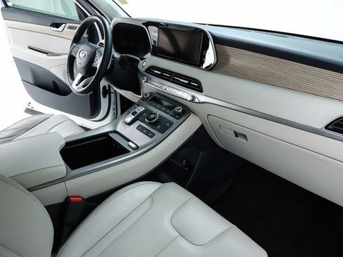 Used 2022 Hyundai Palisade SEL w/ 8P Bench Seat Package FWD image 37