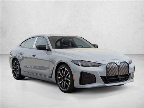 New 2026 BMW i4 xDrive40i AWD/4WD image 7