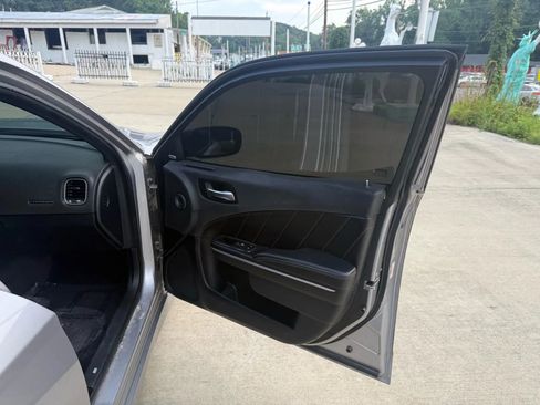 Used 2018 Dodge Charger R/T Scat Pack image 13