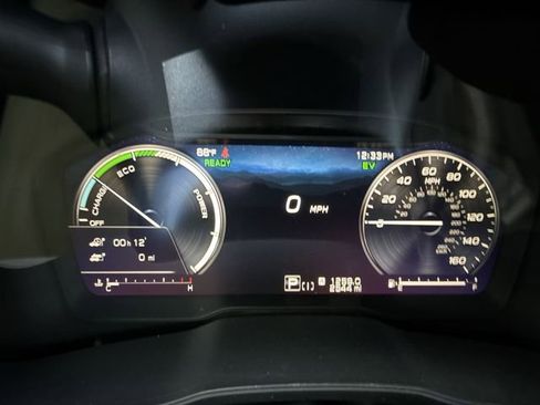 Used 2025 Subaru Forester Limited image 15