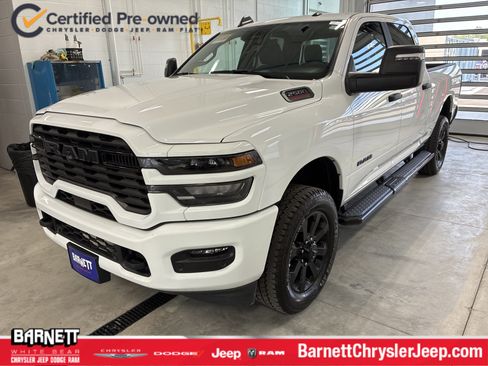 Used 2025 RAM 2500 Big Horn AWD/4WD image 1