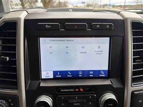 Used 2020 Ford F150 Lariat w/ Equipment Group 502A Luxury image 30