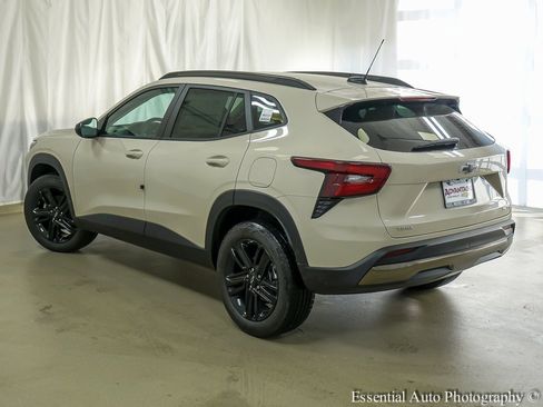 New 2026 Chevrolet Trax ACTIV w/ Driver Confidence Package image 8