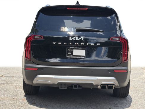 Used 2022 Kia Telluride SX w/ Towing Package FWD image 28
