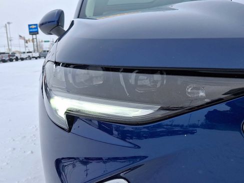 Used 2023 Buick Envision Avenir image 9