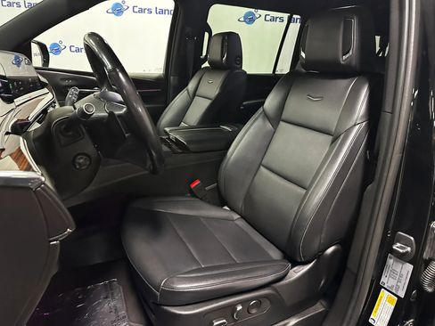 Used 2023 Cadillac Escalade ESV Luxury RWD image 11