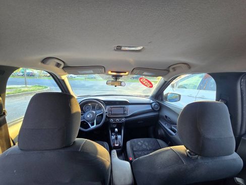 Used 2020 Nissan Kicks S FWD image 25