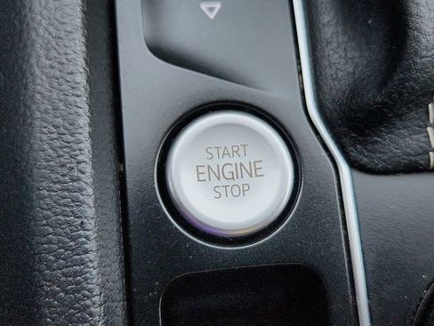 Used 2022 Volkswagen Atlas SE image 21