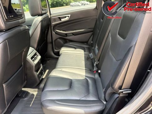 Used 2022 Ford Edge Titanium w/ Equipment Group 301A AWD/4WD image 47