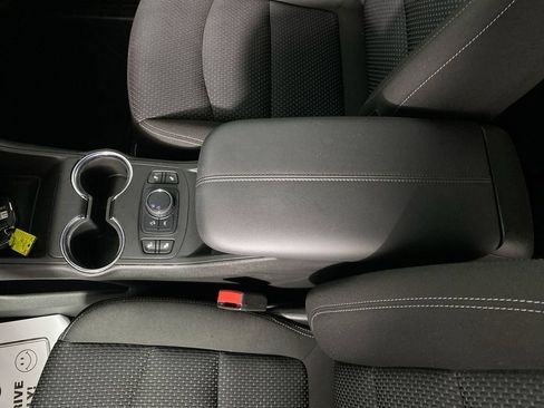 Certified 2023 GMC Terrain SLE w/ Driver Convenience Package FWD image 20