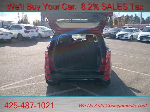 Used 2017 Ford Escape SE w/ SE Sport Appearance Package image 10