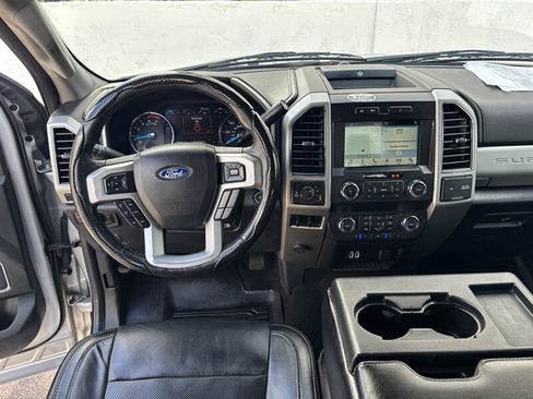 Used 2019 Ford F350 Lariat w/ Lariat Ultimate Package image 27