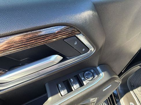 Certified 2025 GMC Sierra 1500 Elevation w/ Elevation Premium Package image 22