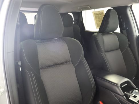Used 2025 Mitsubishi Outlander ES AWD/4WD image 50