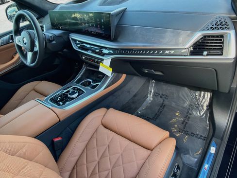 New 2027 BMW X7 xDrive40i w/ Executive Package AWD/4WD image 15