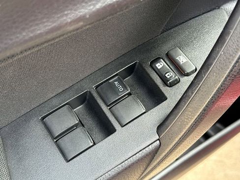 Used 2019 Toyota Corolla LE FWD image 20