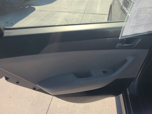 Used 2018 Hyundai Sonata ECO image 10