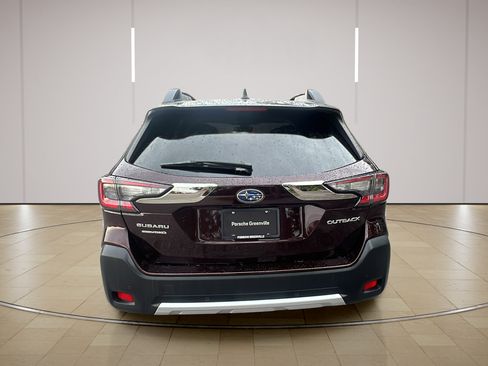 Used 2023 Subaru Outback Limited AWD/4WD image 6