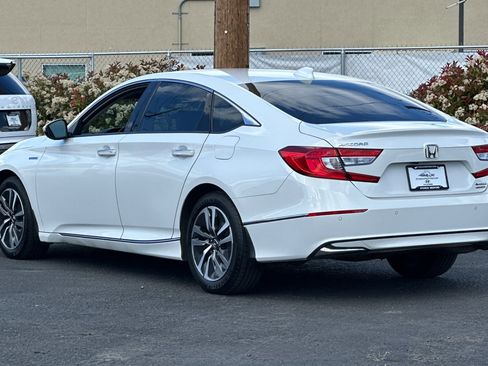 Used 2019 Honda Accord Touring image 6