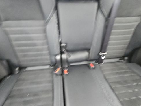 Used 2025 Mitsubishi Outlander SE FWD image 10