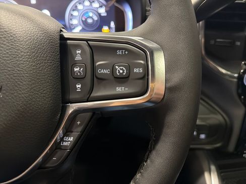 Used 2026 RAM 3500 Laramie AWD/4WD image 9