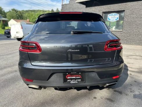Used 2018 Porsche Macan Sport Edition image 4