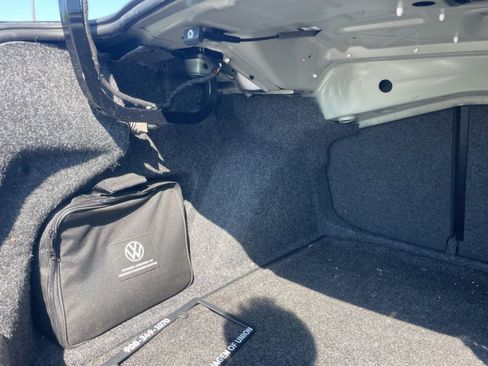 Used 2022 Volkswagen Jetta SEL FWD image 23
