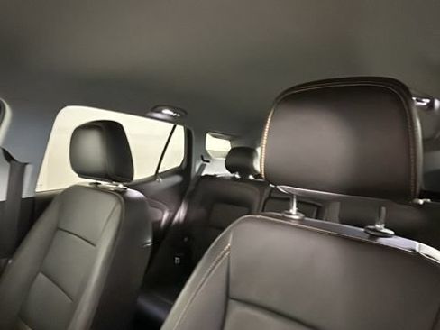 Used 2021 GMC Terrain SLT FWD image 13