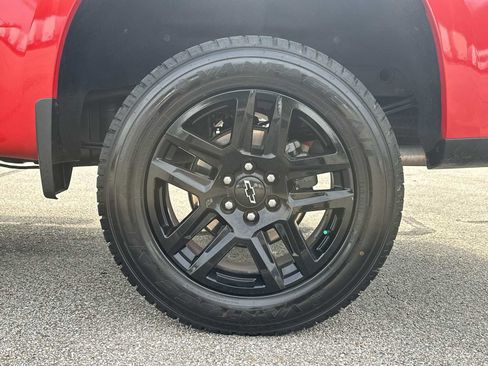 Certified 2022 Chevrolet Silverado 1500 LT Trail Boss w/ LT Trail Boss Premium Package AWD/4WD image 14