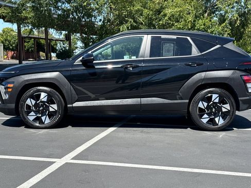 Used 2024 Hyundai Kona SEL FWD image 12