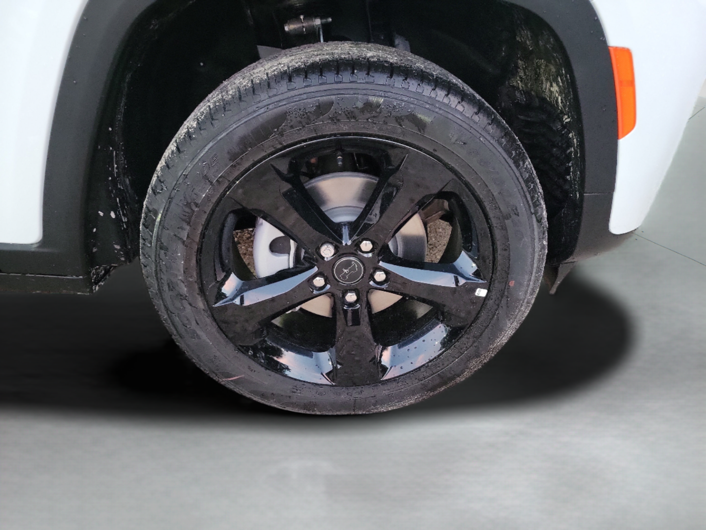 New 2027 Jeep Grand Cherokee Limited w/ Limited Altitude Package RWD image 27