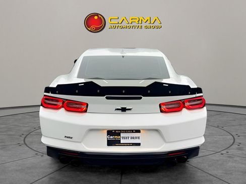 Used 2020 Chevrolet Camaro SS image 4