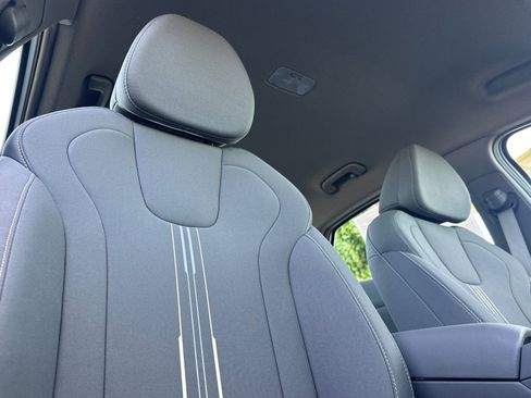 Certified 2025 Hyundai Elantra Sport FWD image 19