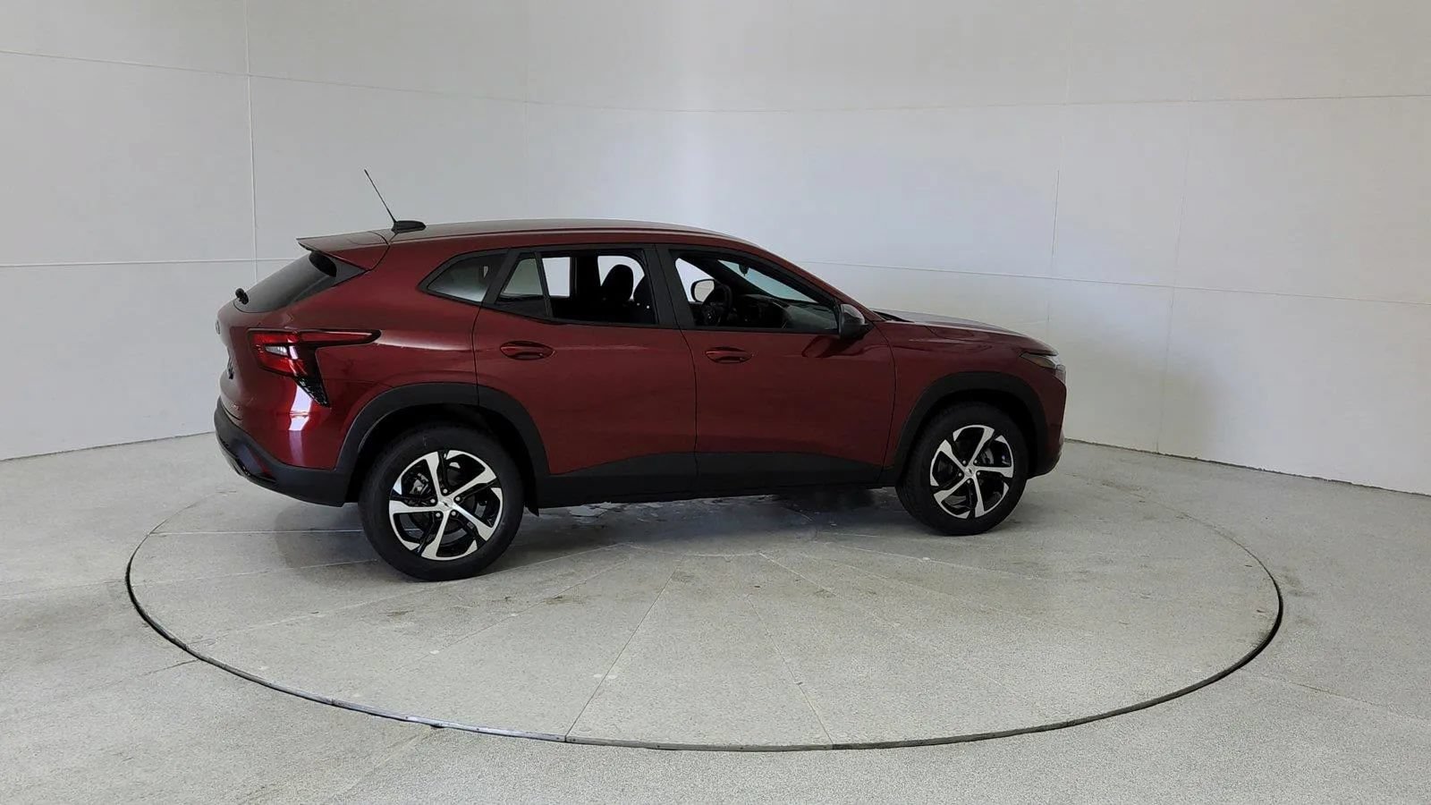 Used 2025 Chevrolet Trax RS w/ Driver Confidence Package FWD image 7