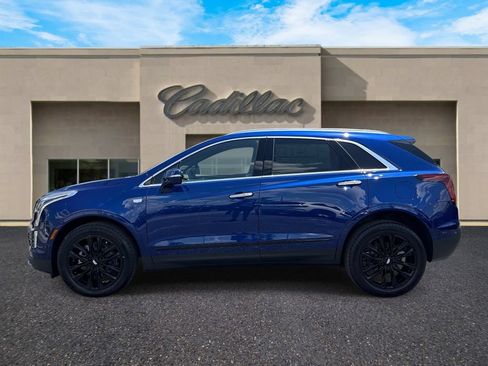 New 2026 Cadillac XT5 Premium Luxury w/ Driver Assist Package FWD image 5