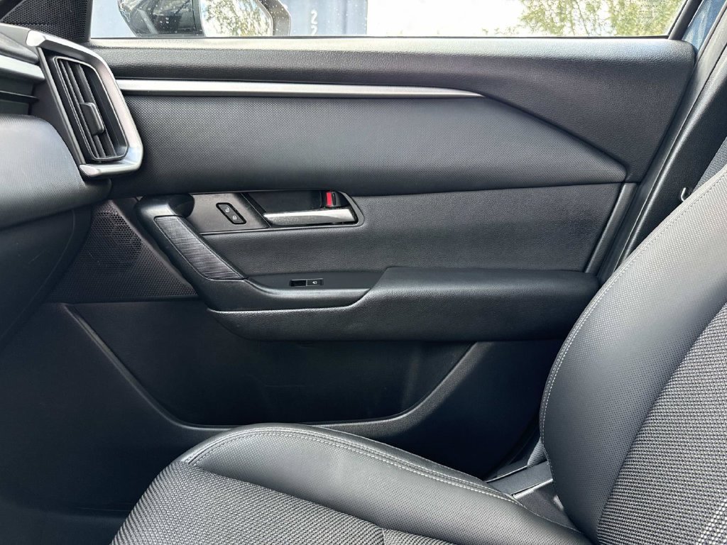 Certified 2025 MAZDA CX-50 AWD 2.5 S w/ Select Package image 25