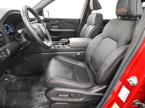 Certified 2025 Honda Pilot TrailSport image 14