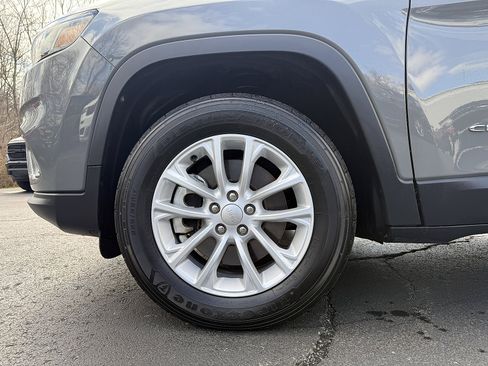 Used 2022 Jeep Cherokee Latitude Lux image 8