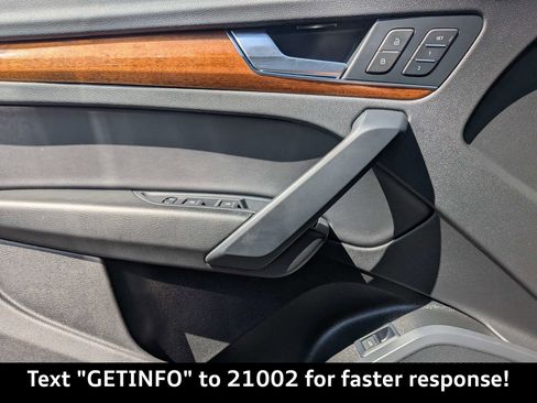 Used 2023 Audi Q5 2.0T Premium w/ Convenience Package image 29