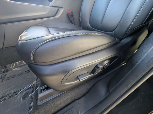 New 2025 Jeep Grand Cherokee Limited image 15