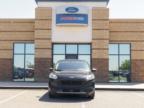 Used 2022 Ford Escape S AWD/4WD image 3