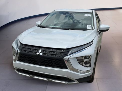 Used 2024 Mitsubishi Eclipse Cross SE AWD/4WD image 1