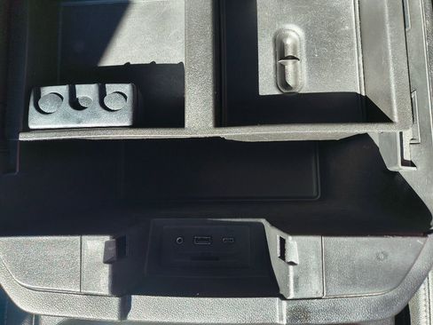 Used 2020 Chevrolet Silverado 1500 LT Trail Boss image 34