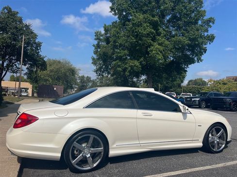 Used 2012 Mercedes-Benz CL 550 4MATIC image 10