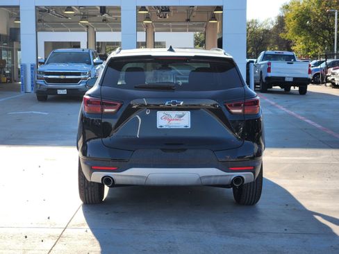 New 2026 Chevrolet Blazer LT w/ Midnight/Sport Edition FWD image 8