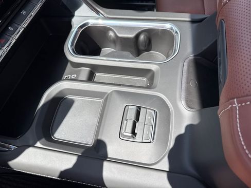 New 2026 GMC Sierra 3500 Denali Ultimate AWD/4WD image 26