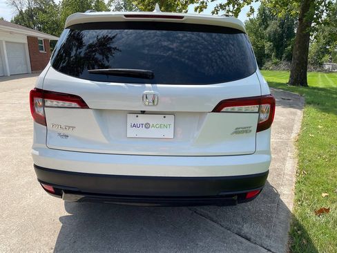 Used 2022 Honda Pilot Sport image 7